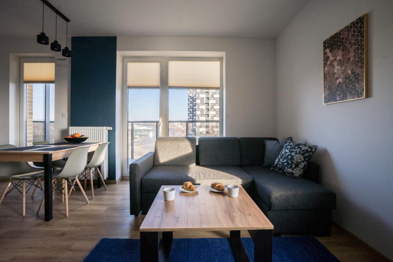 Bizapartments - Modern Flats With Parking Warsaw Luaran gambar