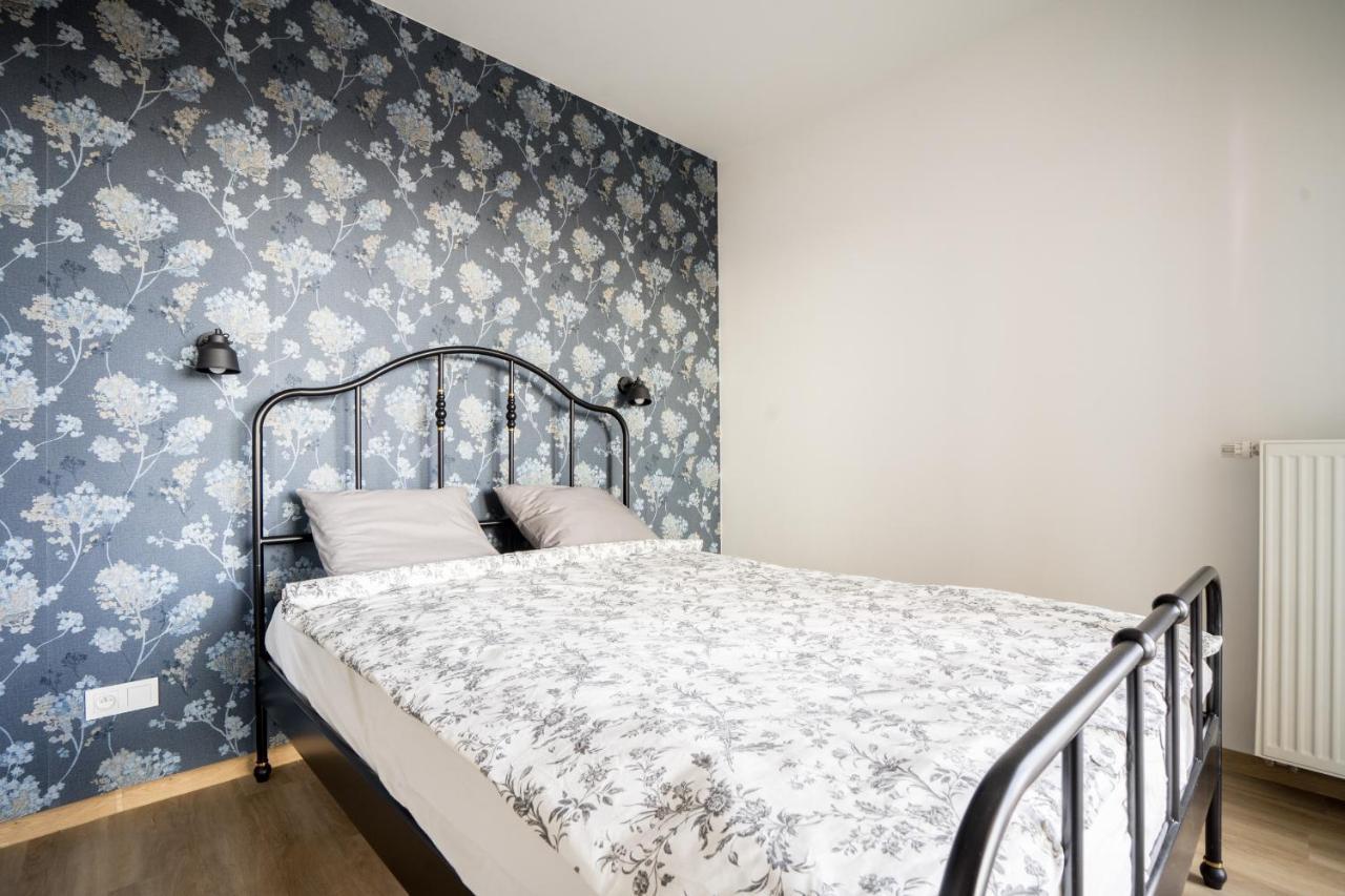 Bizapartments - Modern Flats With Parking Warsaw Luaran gambar